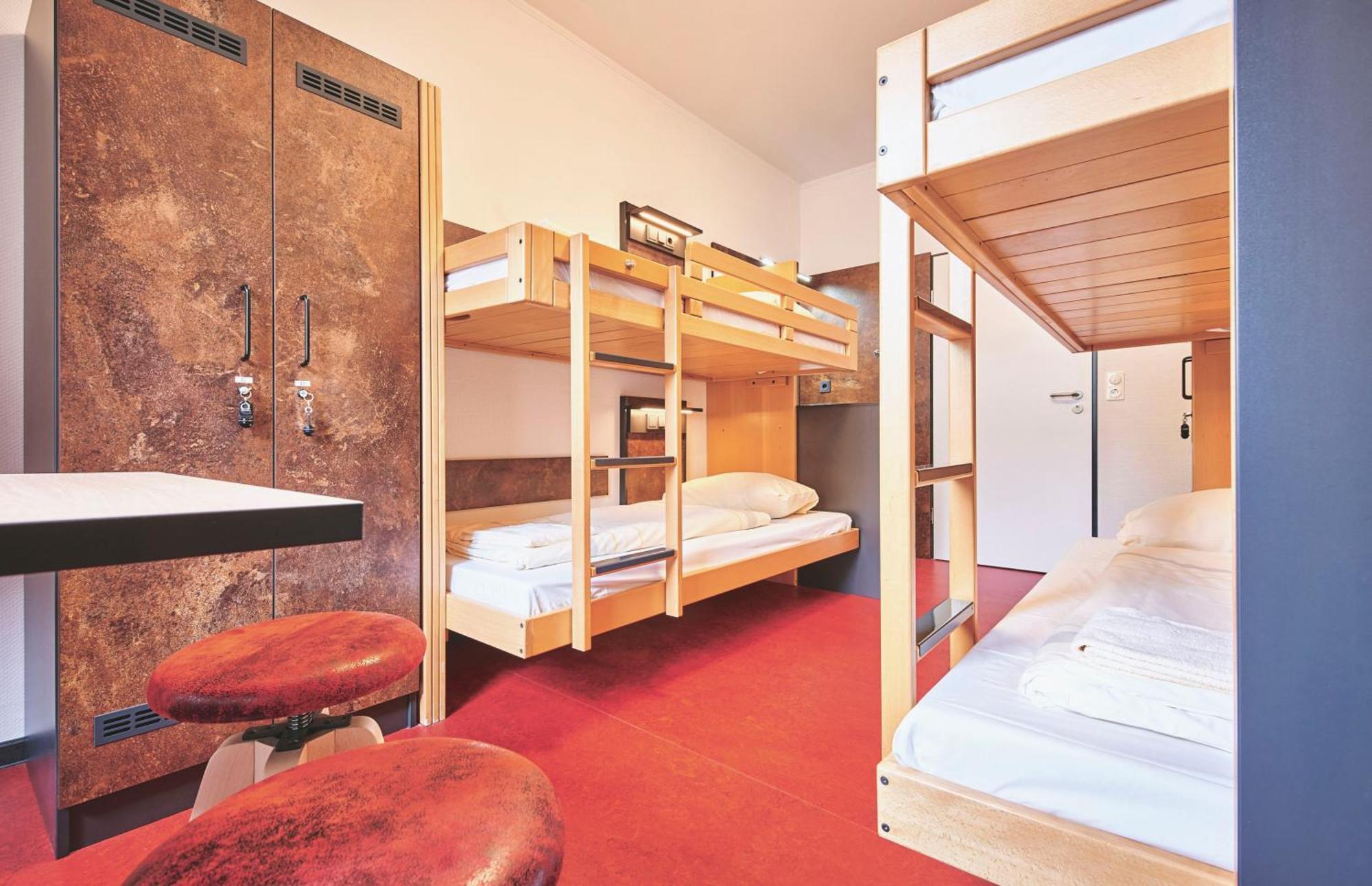 Djh Jugendgaestehaus Adolph Kolping Dortmund Ngoại thất bức ảnh