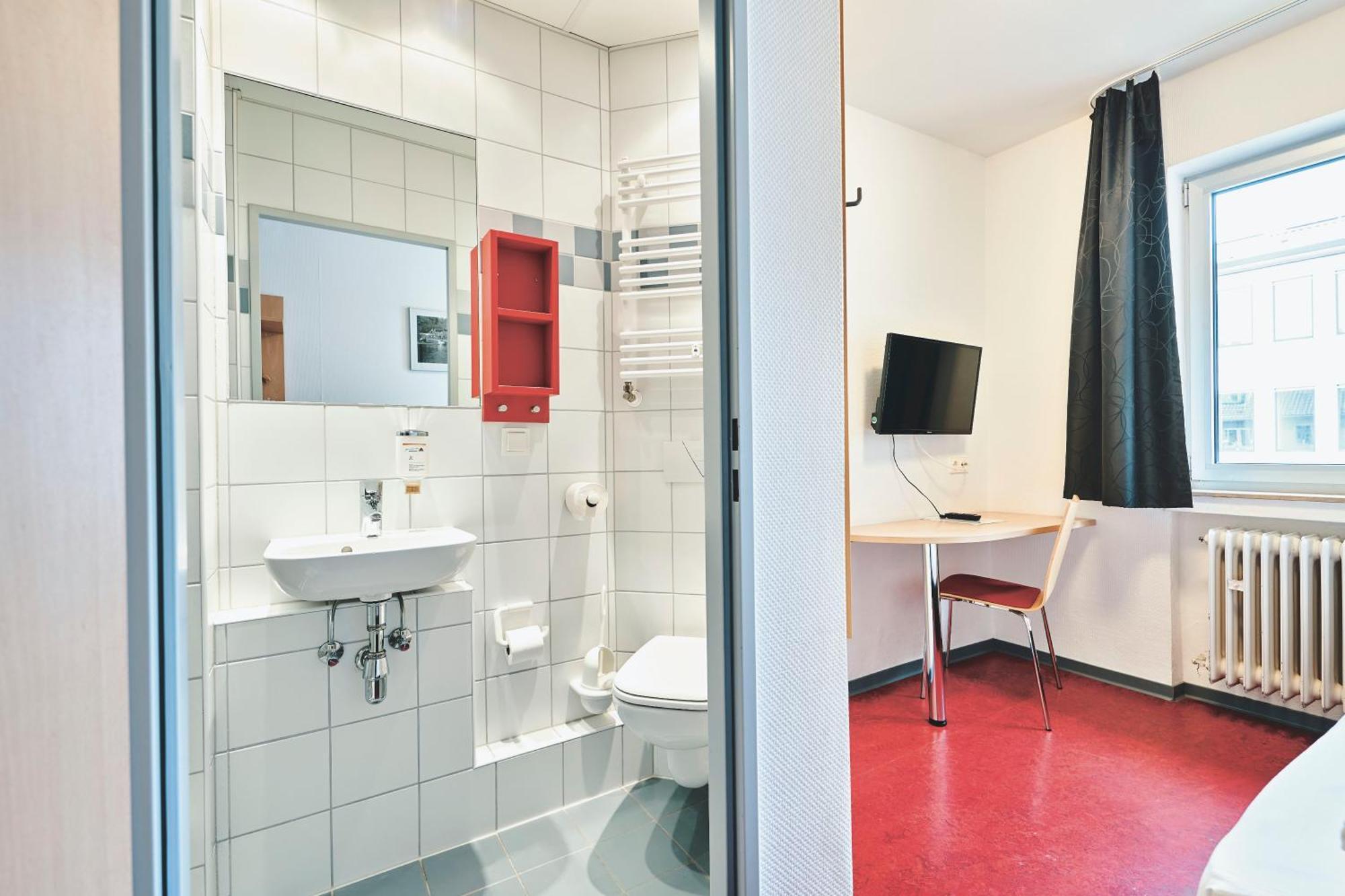 Djh Jugendgaestehaus Adolph Kolping Dortmund Ngoại thất bức ảnh