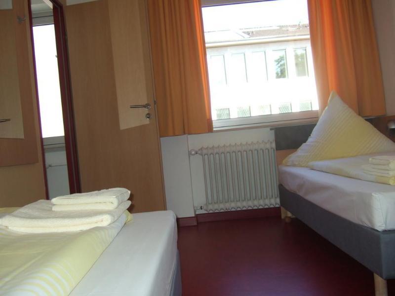 Djh Jugendgaestehaus Adolph Kolping Dortmund Ngoại thất bức ảnh