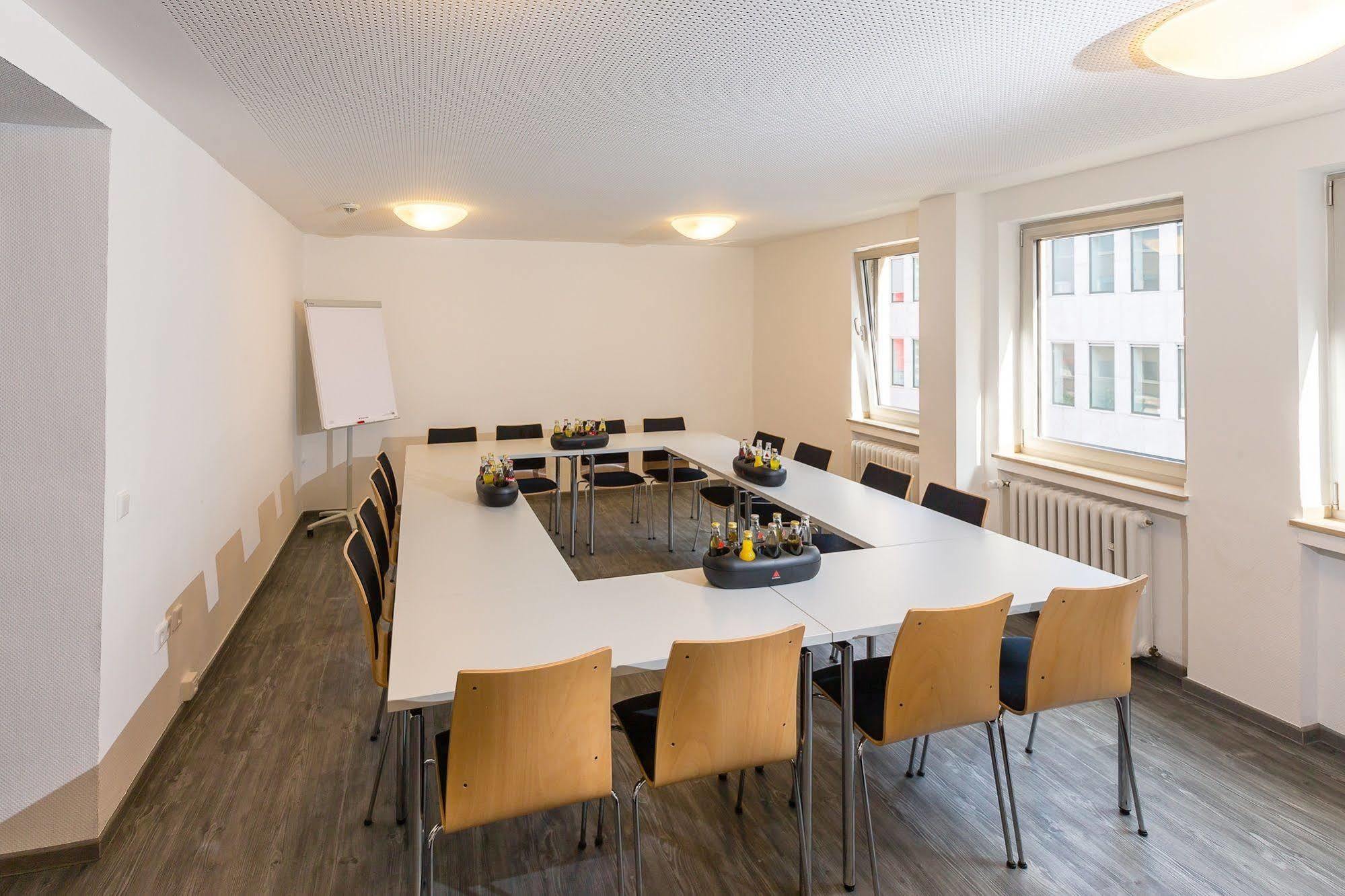 Djh Jugendgaestehaus Adolph Kolping Dortmund Ngoại thất bức ảnh